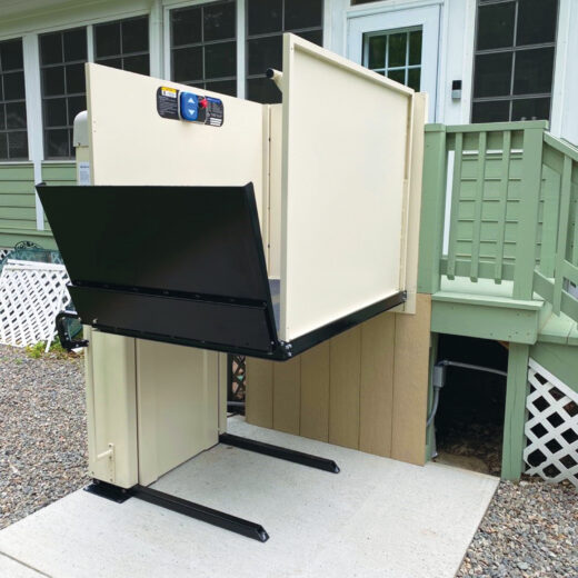 pre-owned Surprise vpl wheelchair lift